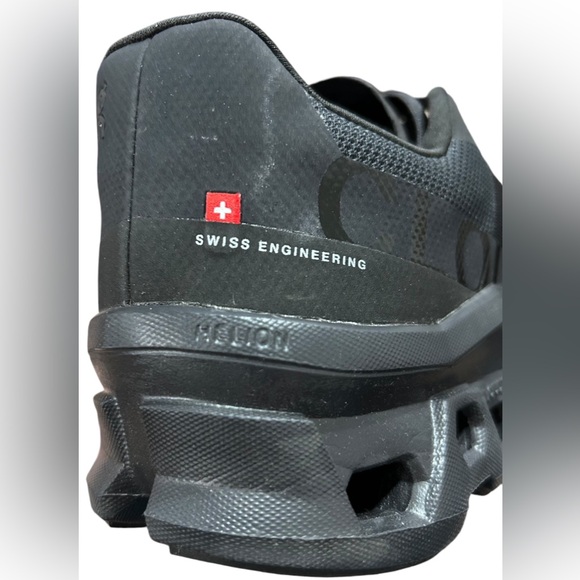 ON CLOUDMONSTER w/CloudTec Men’s Athletic Shoe In All Black Sz 10.5 ✨NIB✨ - Picture 11 of 14